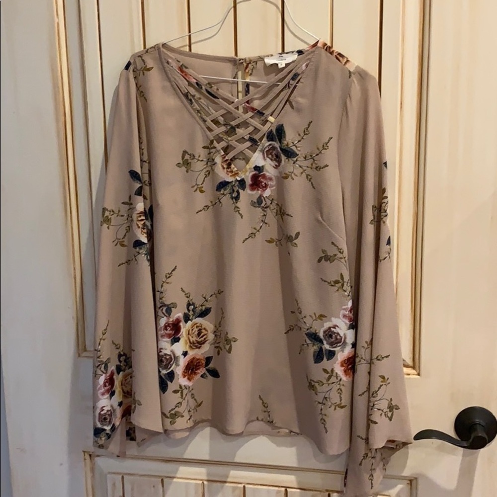 Entro boutique shirt